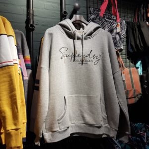 Sweatshirt von Superdry – die Top 10 Mode-Basics aus den MÜNSTER ARKADEN