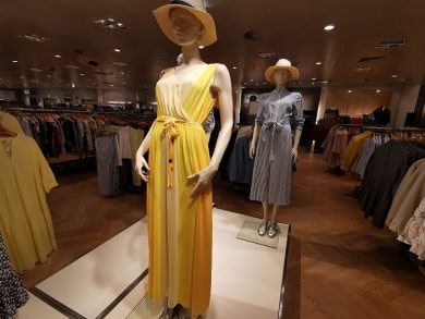 Kleid für Hochzeitsgäste in den MÜNSTER ARKADEN