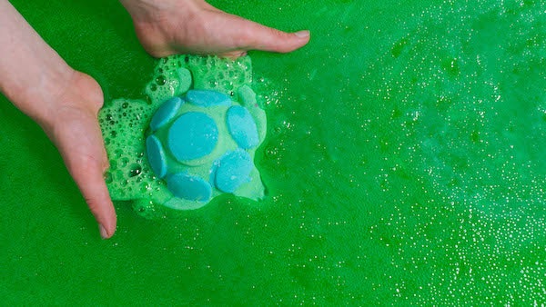 Turtle_imersion_jelly_bath_bomb-1