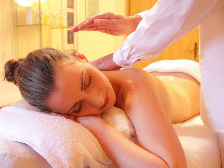 13081844_890004121111203_1587074516_n