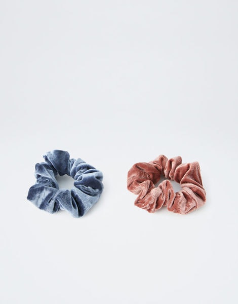 Scrunchies para o cabelo, Pull&Bear, 3,99€