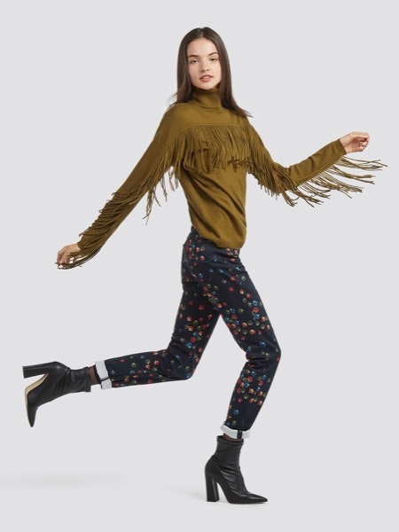 Camisola de franjas 125€ -30%, calças padrão 139€ -50%