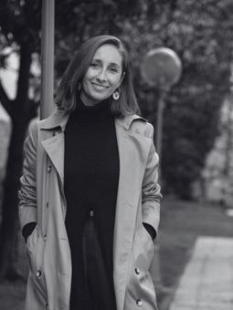 'Dress the Occasion' com Margarida Marques Almeida