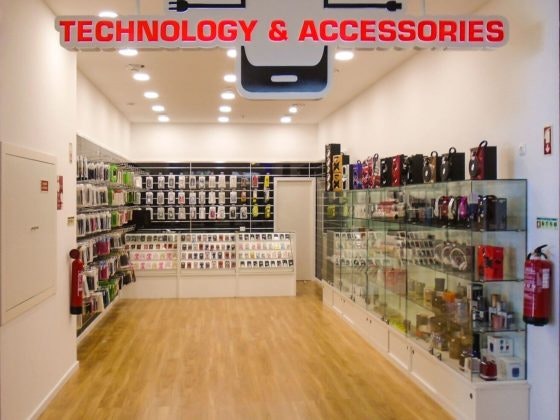 Abertura Technology & Accessories_