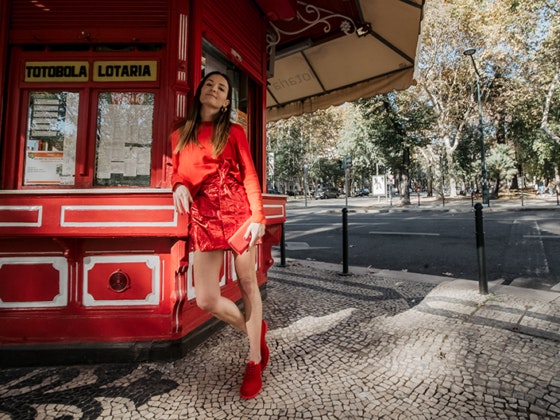 Maria Guedes: red, red, red!