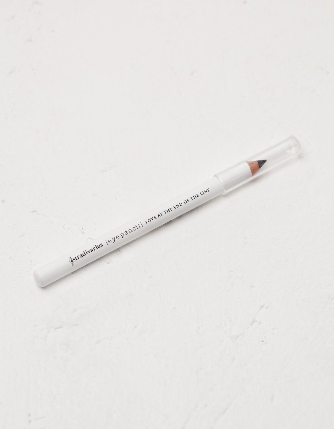 Stradivarius, Lápis de olhos preto, 2,99€