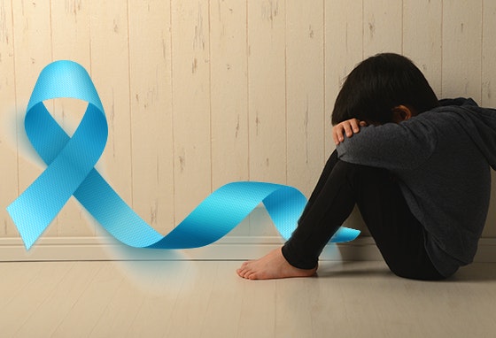 Em abril o nosso Centro é solidário e veste-se de azul