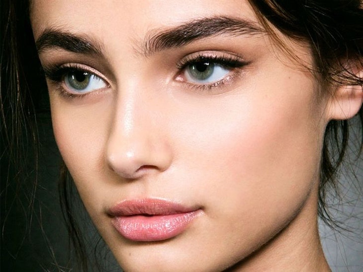 cómo aplicar eyeliner