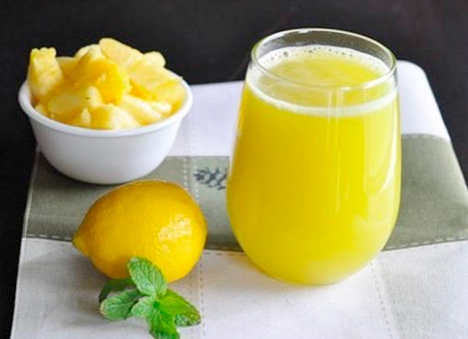 BATIDO-PIÑA-JENGIBRE-DETOX