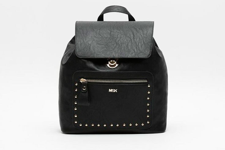 mochila-negra-misako