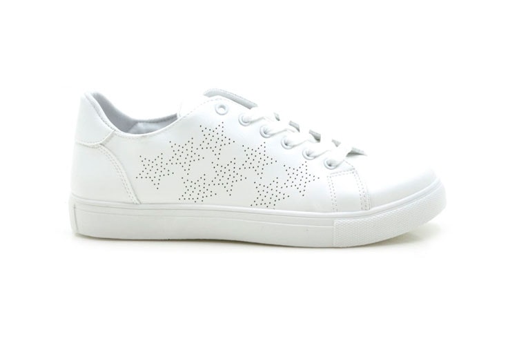 zapatillas-blancas-estrellas-tino-gonzalez-grancasa