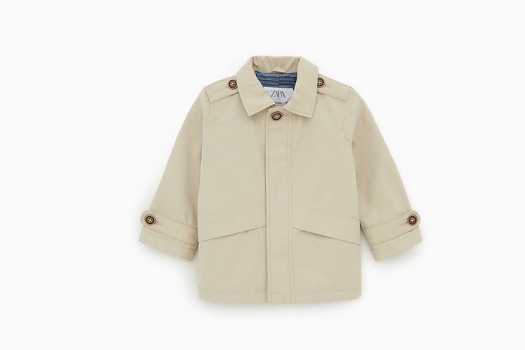 trench-beige-botones-zara