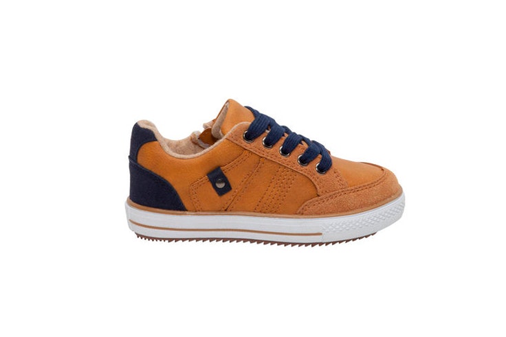 zapatillas-depotivas-nino-color-camel-velcro-orchestra