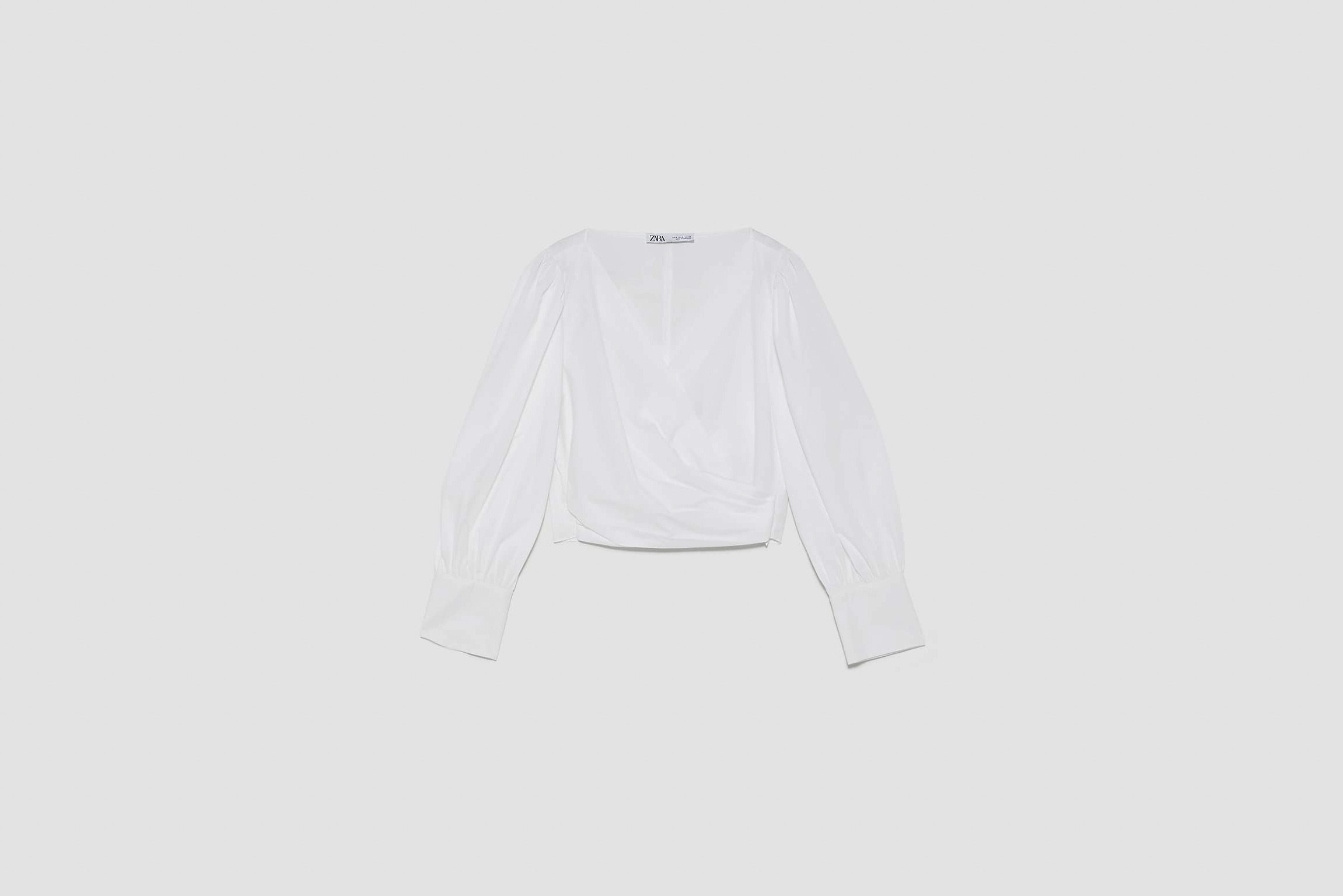 blusa abullonada zara el estilo de Paula Ordovás