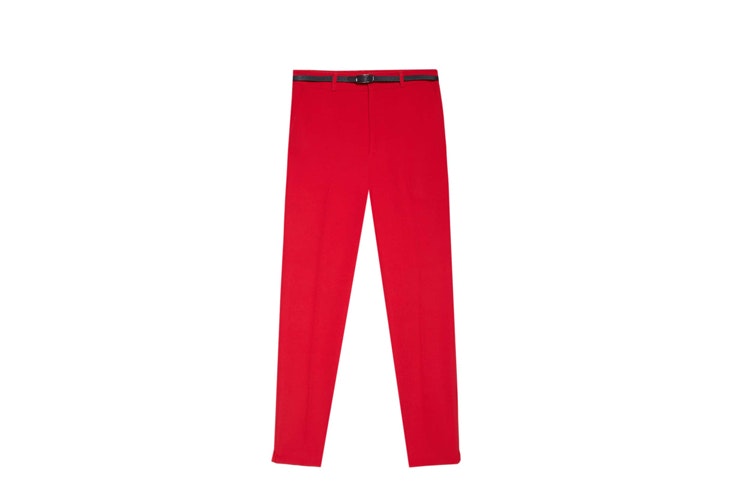 pantalon rojo stradivarius colores de este otoño