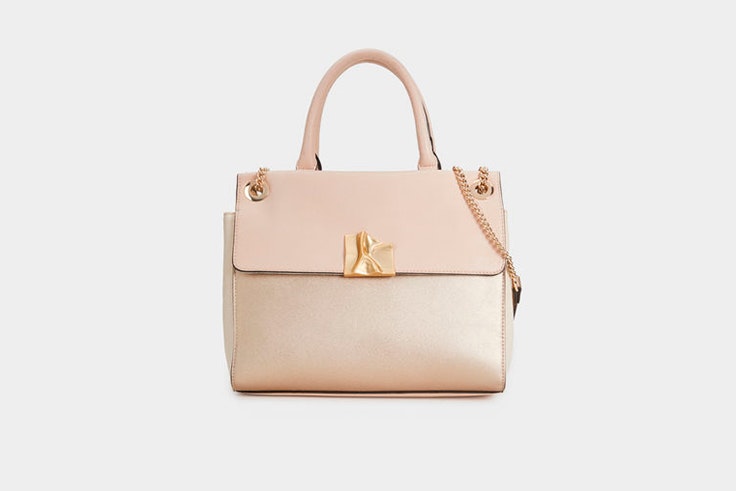 bolso rosa efecto metalizado de parfois