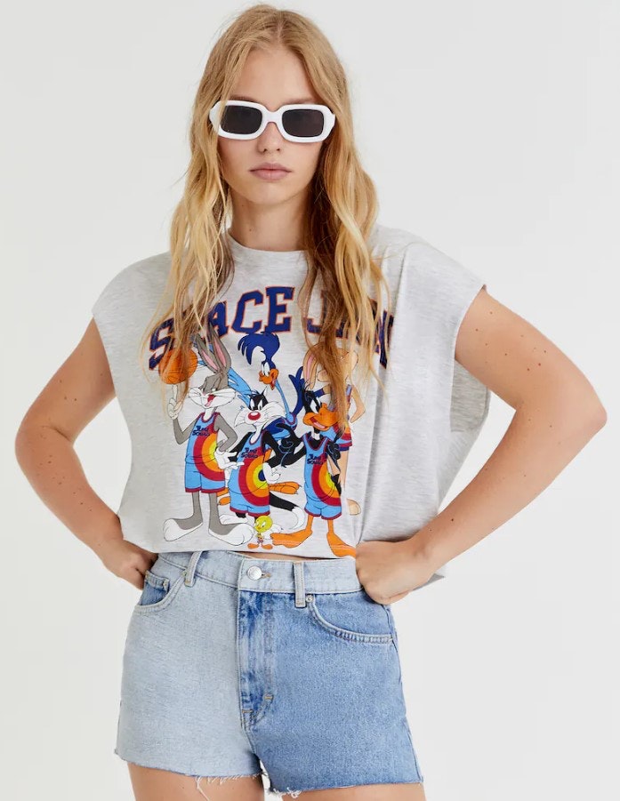 Camisetas, un básico que revoluciona el Street Style Camisetas, un básico que revoluciona el Street Style