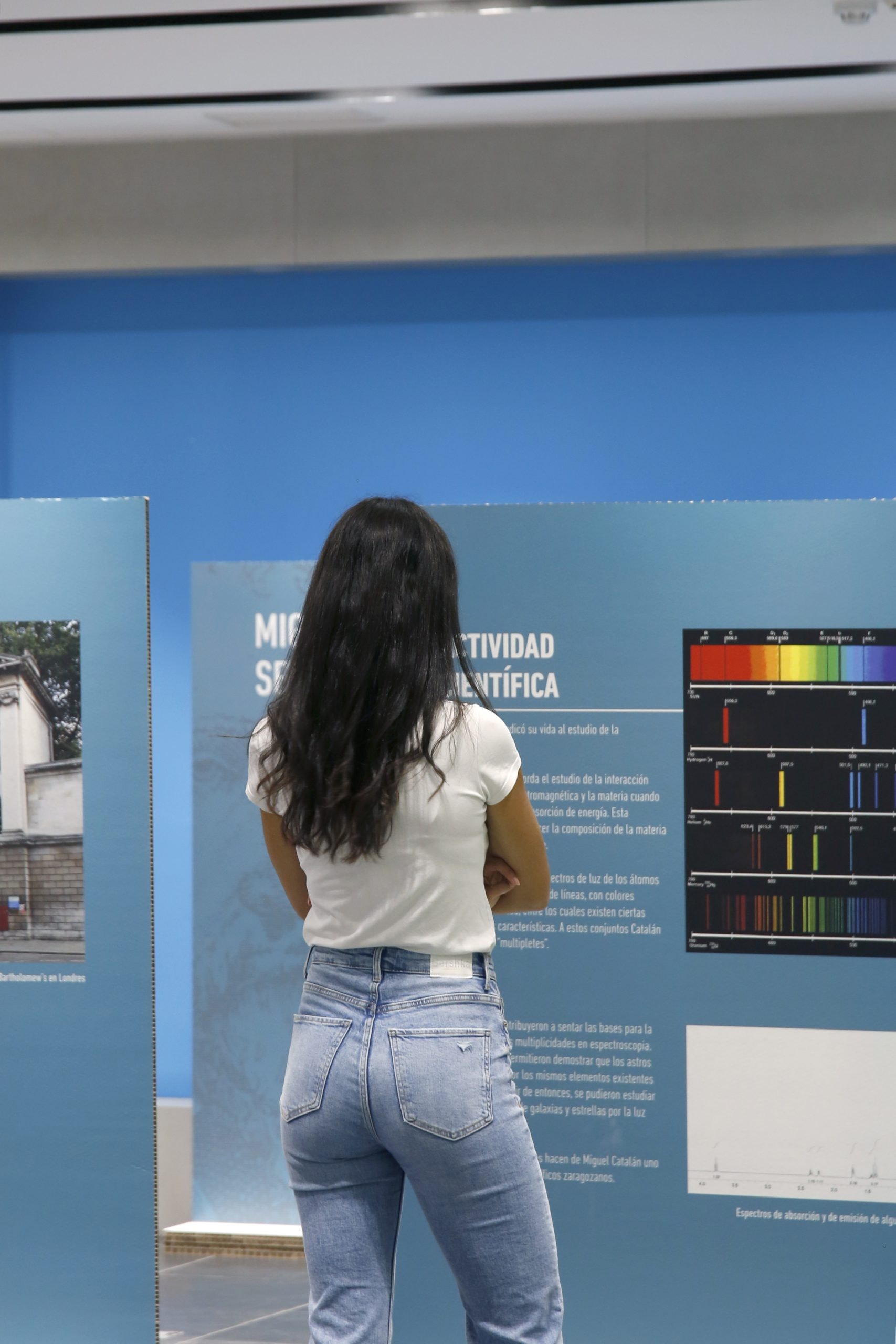 Ven y mira, nuestra nueva exposición científica