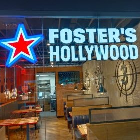 FOSTER´S HOLLYWOOD