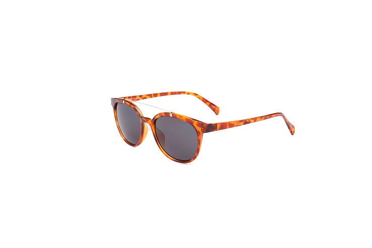 gafas de sol de pasta marrones de Multiópticas