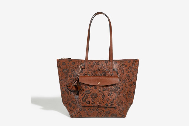 bolso-shopper-color-marron-fleur-parfois