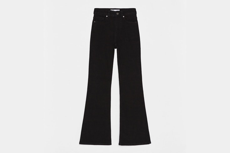 pantalon-flare-negro-bershka