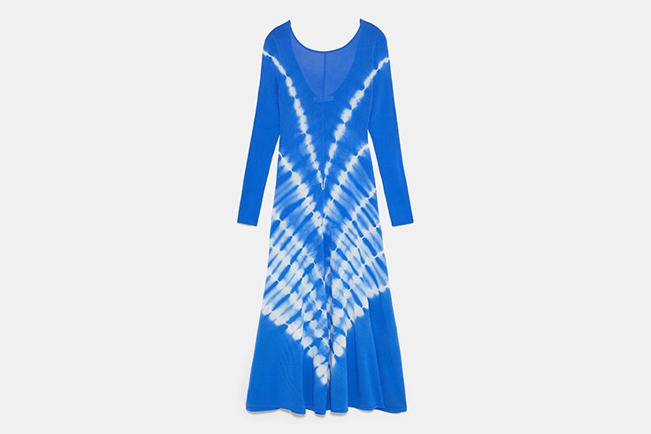 vestido-erea-louro-azul-tie-dye-zara