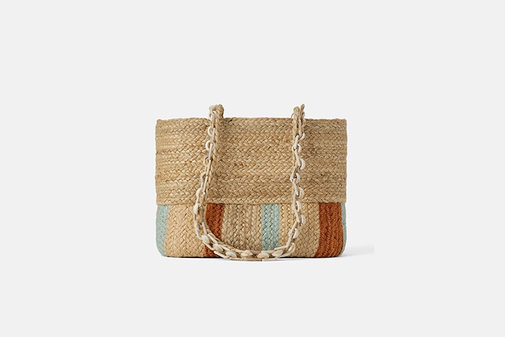 bolso de rafia de zara asa carey