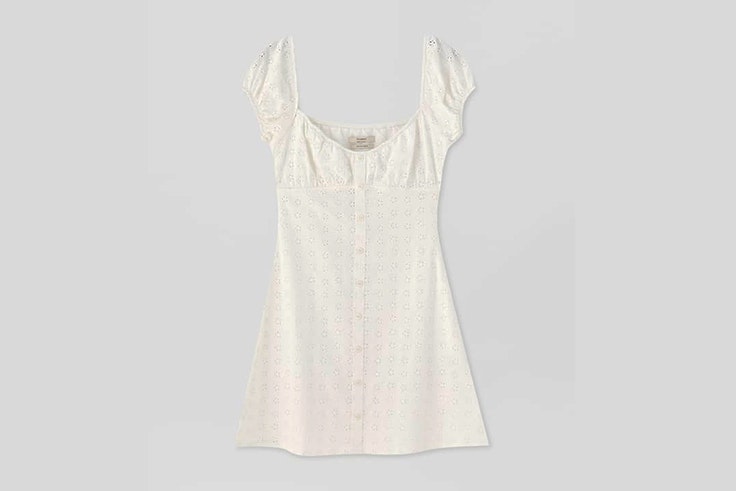 vestido blanco pull and bear