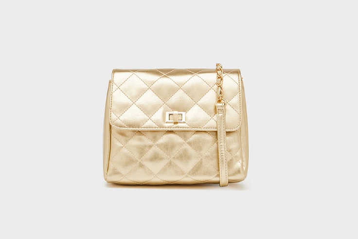 bolso bandolera dorado bershka