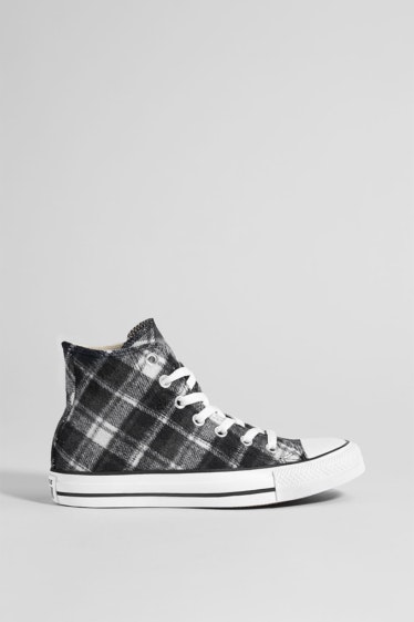All-Star-Bershka,-74,99€