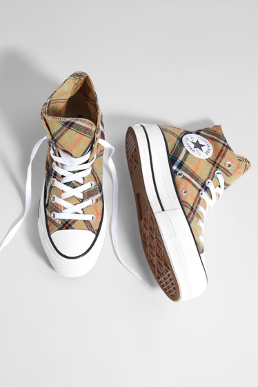 All-Star-Bershka,-84,99€