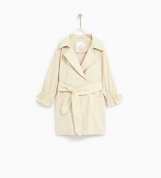 Gabardina, Zara Kids, antes a 29,95€ agora a 12,99€