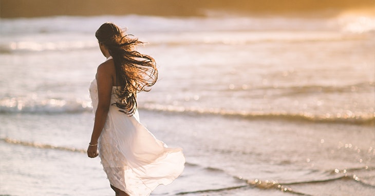 Truques para um cabelo saudável durante o verão