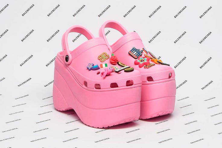 Crocs de Belenciaga en la Paris Fashion Week Balenciaga, moda, París, fashion, pasarela