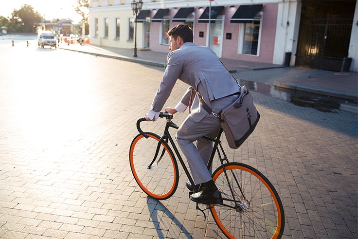 Ir al trabajo en bici es una manera de mantenerte en forma