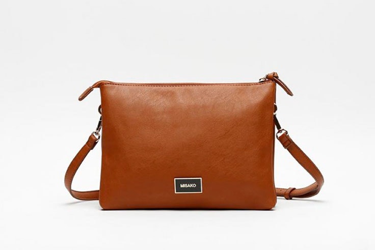 bolso-bandolera-marron-misako-1