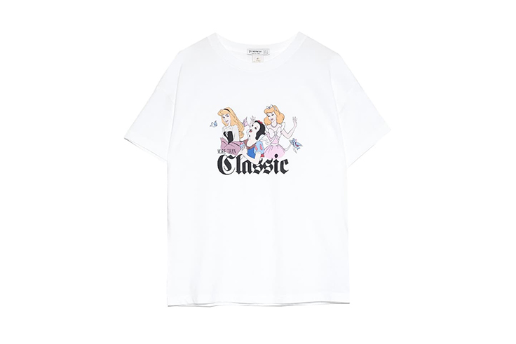 camiseta-blanca-disney-princesas-stradivarius