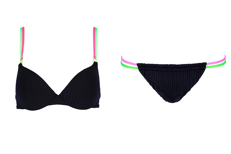 bikini negro fluor calzedonia camilla chiara ferragni