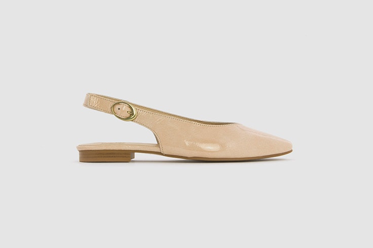 zapato plano punta beige vas