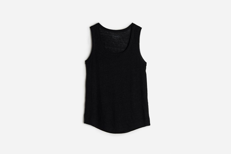 camiseta de lino con tirantes anchos de intimissimi looks de deporte
