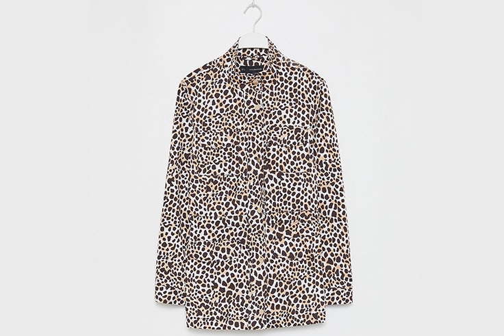 Chaqueta con estampado animal print de Sfera