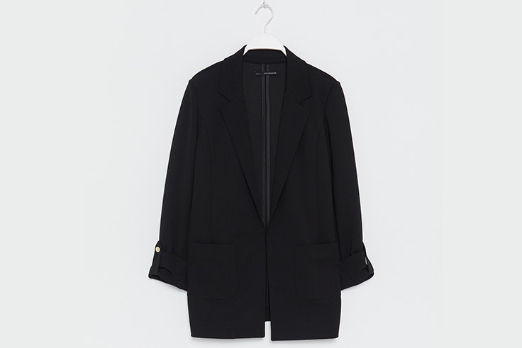 Chaqueta americana en color negro de Sfera