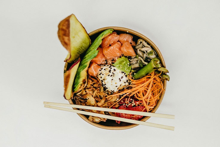 cena-temática-poke-bowl