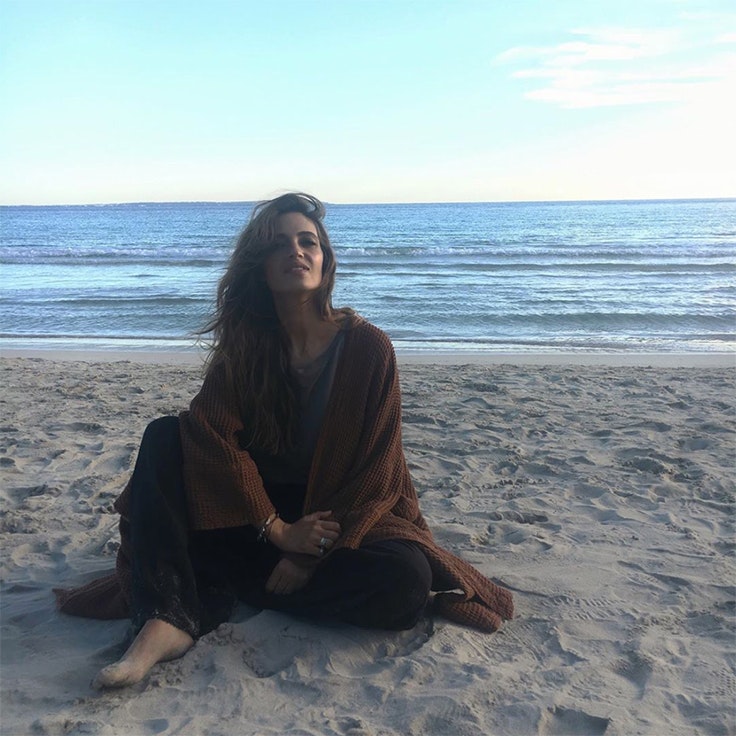 looks de sara carbonero para ir a la playa