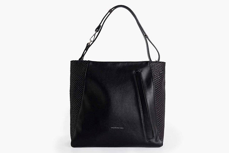 Bolso shopper en color negro de Paco Martínez