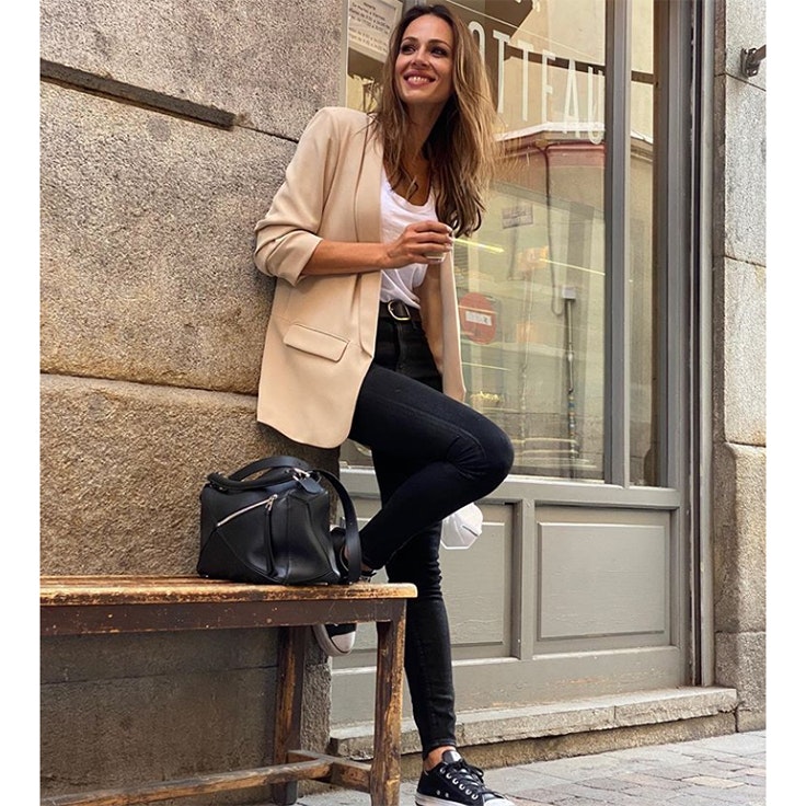 eva gonzalezo look de entretiempo