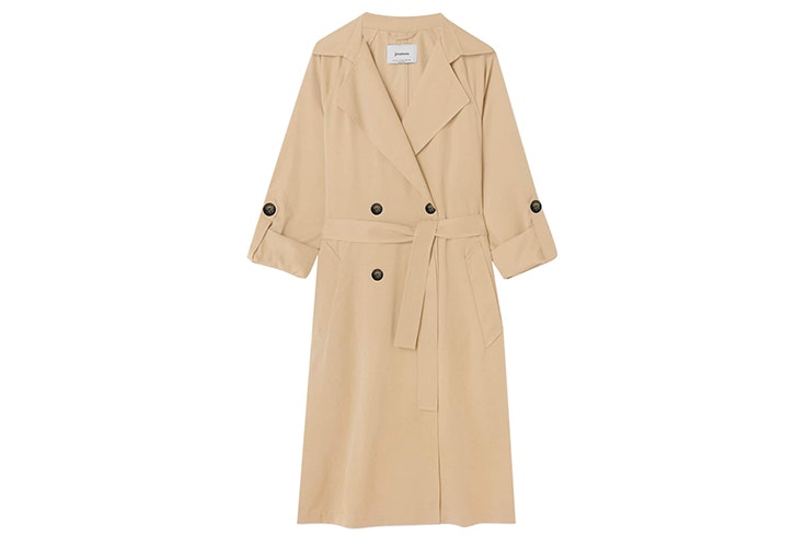 Gabardina beige de Stradiavrius