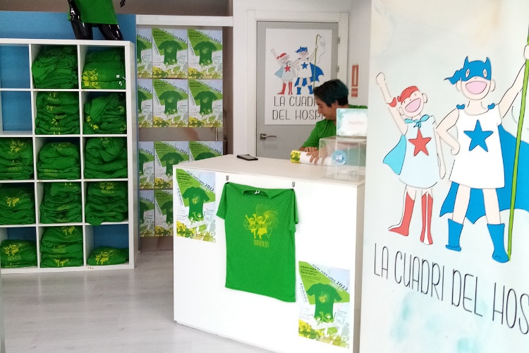 Consigue en Max Center la camiseta verde para el gran maratón de Barakaldo a favor de la lucha contra el cáncer infantil