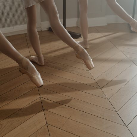 Pisando Fuerte: Las Bailarinas se Apoderan del Otoño 2023